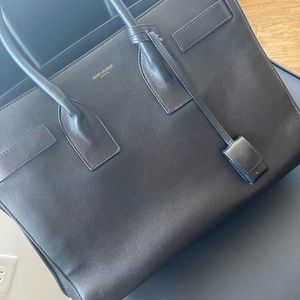 Saint Laurent Medium Sac De Jour